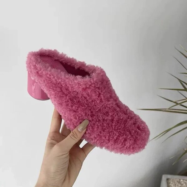 Chaussons Fourrés Mouton à Talon pour Femme