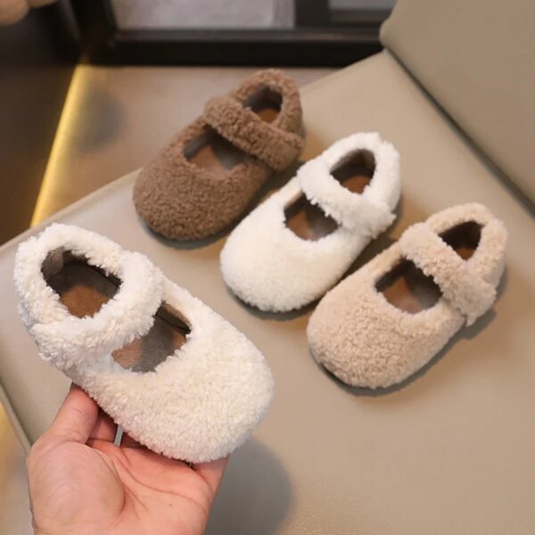 Chaussons Fourrés pour Baptême Bébé Fille