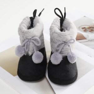 Chaussons Bottes Fourrées Bébé avec Pompon