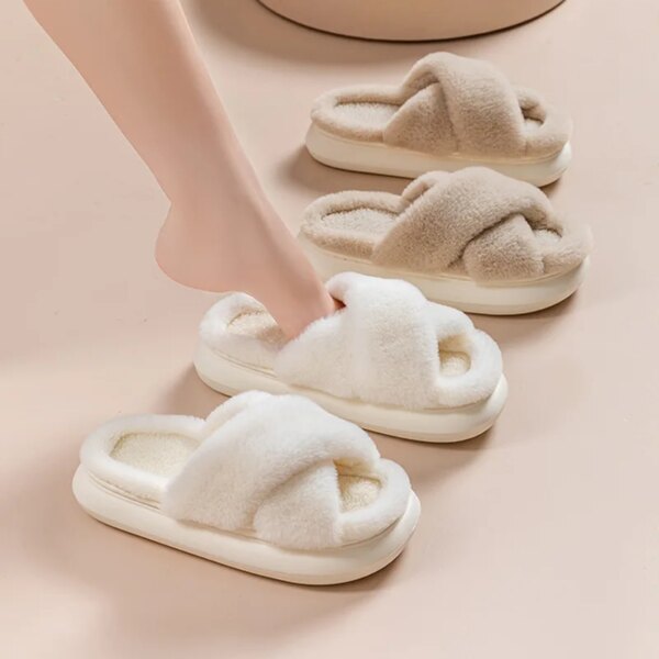 Chaussons Fausse Fourrure Moelleuse pour Femme